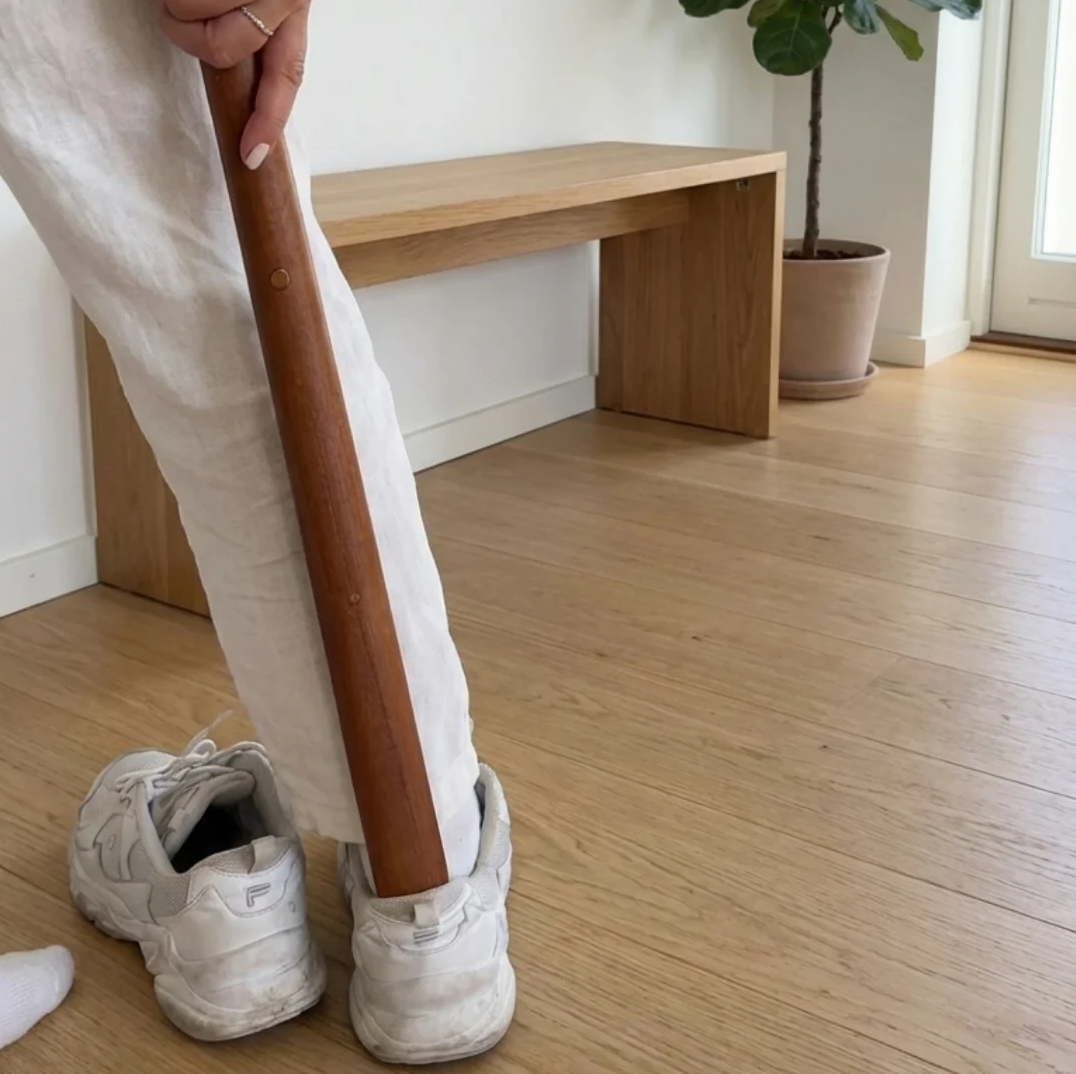Aristow™ : Le chausse-pied mural en bois